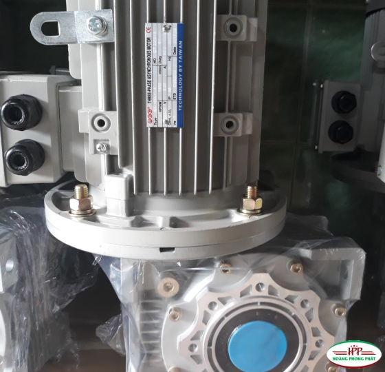 MOTOR GIẢM TỐC CỐT ÂM NMRV